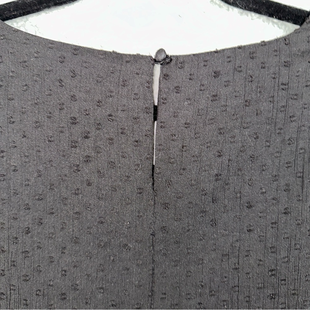 Torrid Floral Embroidered Boho Chiffon Whimsigoth Swiss Dot Size 00 Keyhole - Picture 9 of 13
